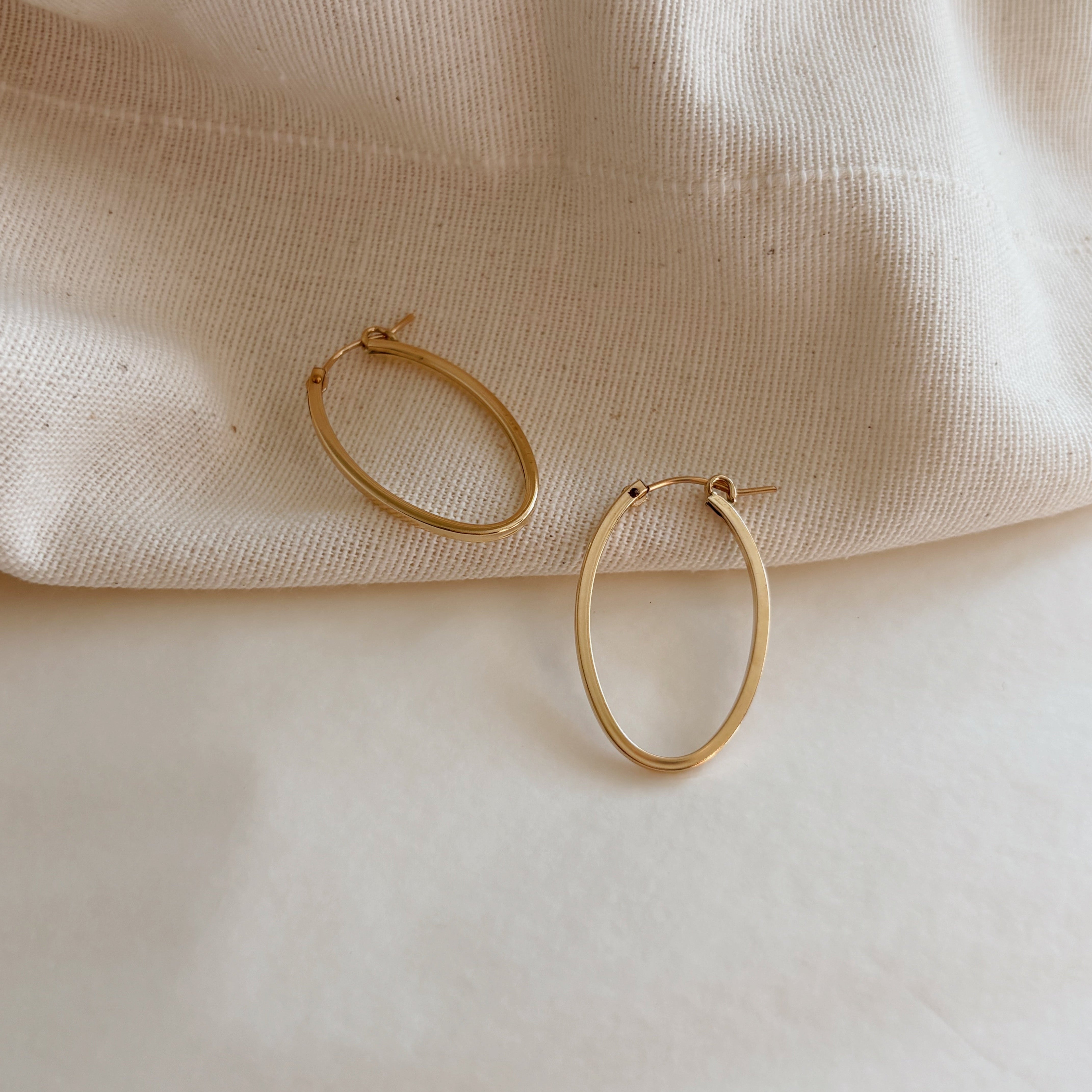 Ovale bold hoops