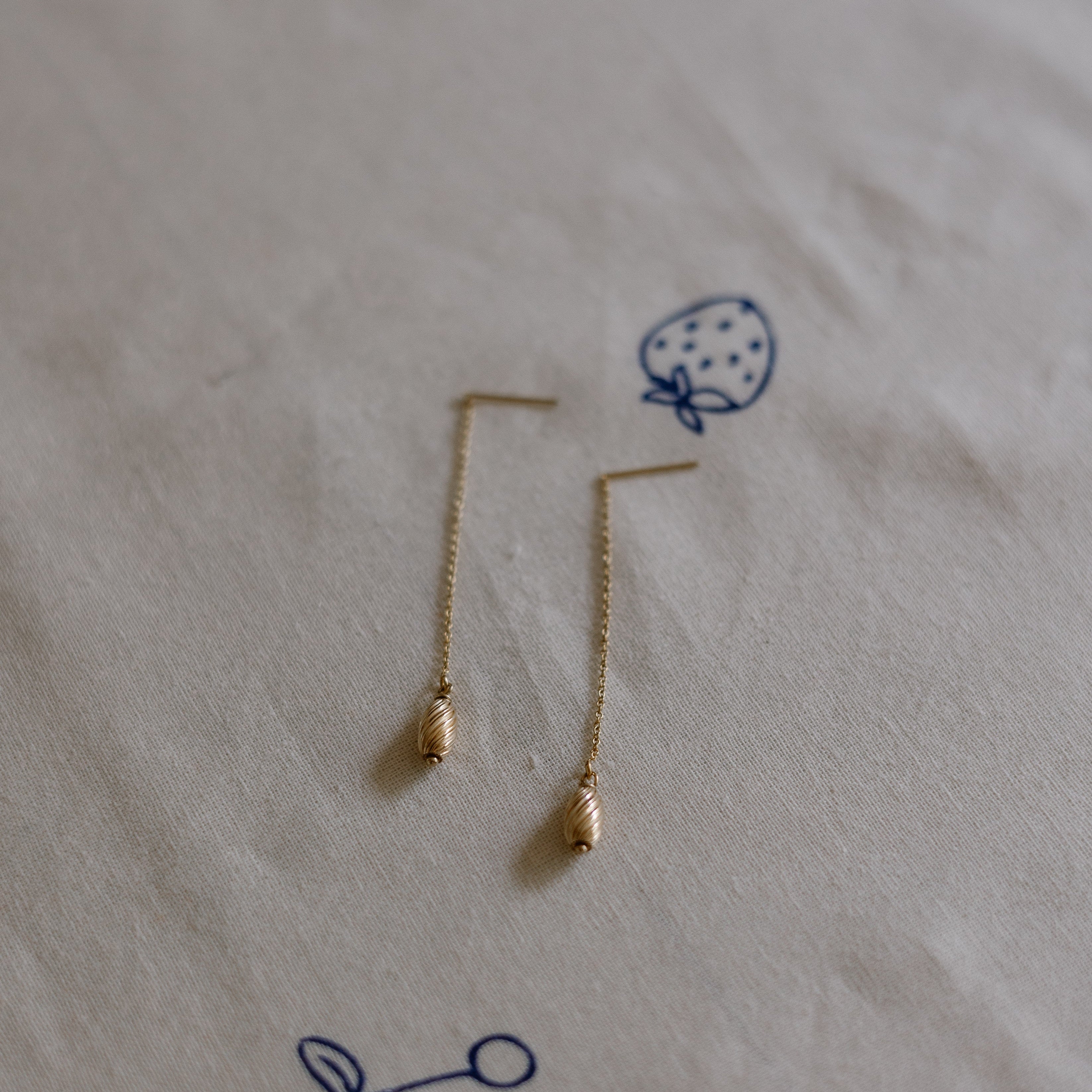 Lucia hangers