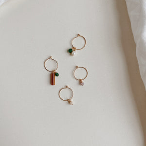 Hanger met steentje