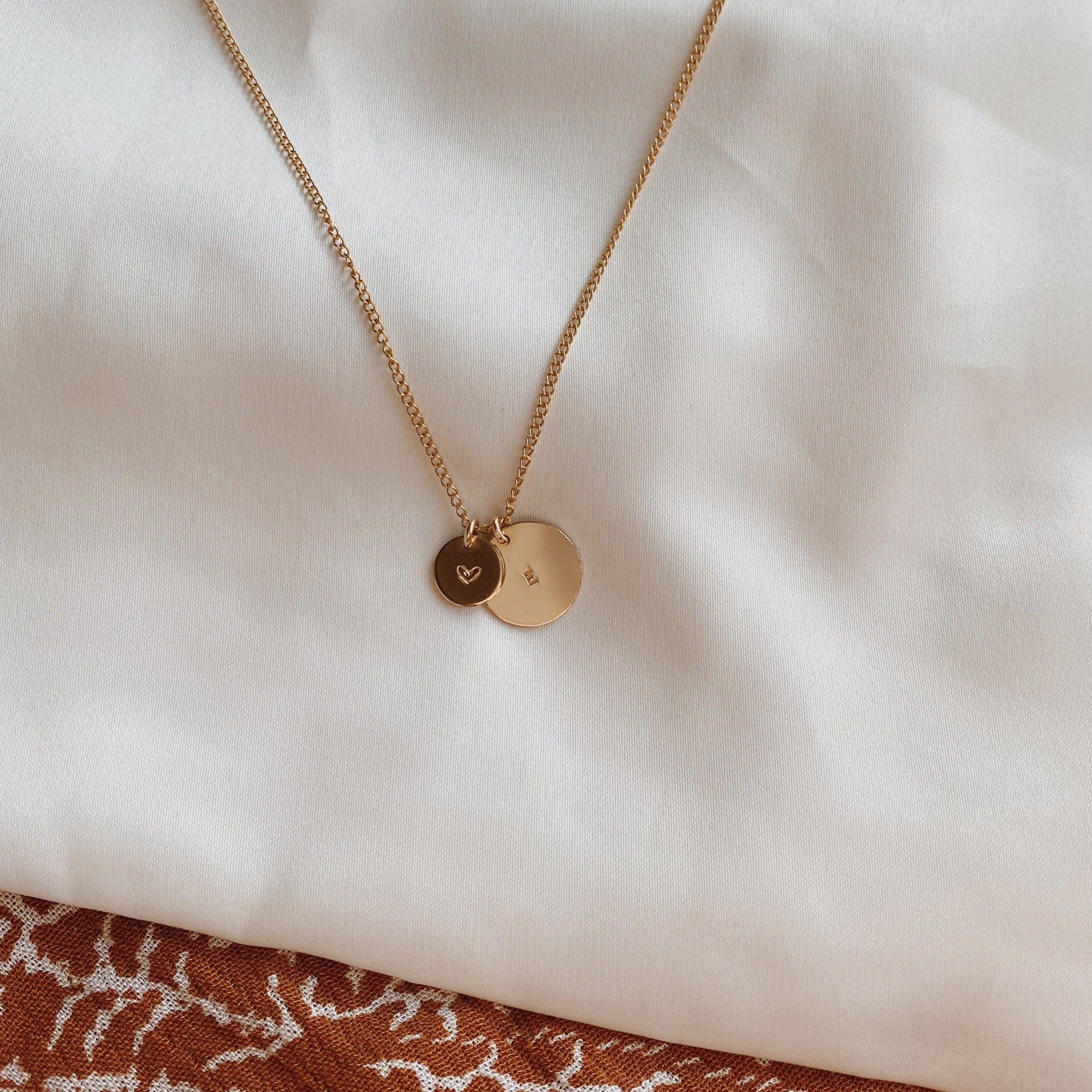 Juul ketting (dubbele bedel)