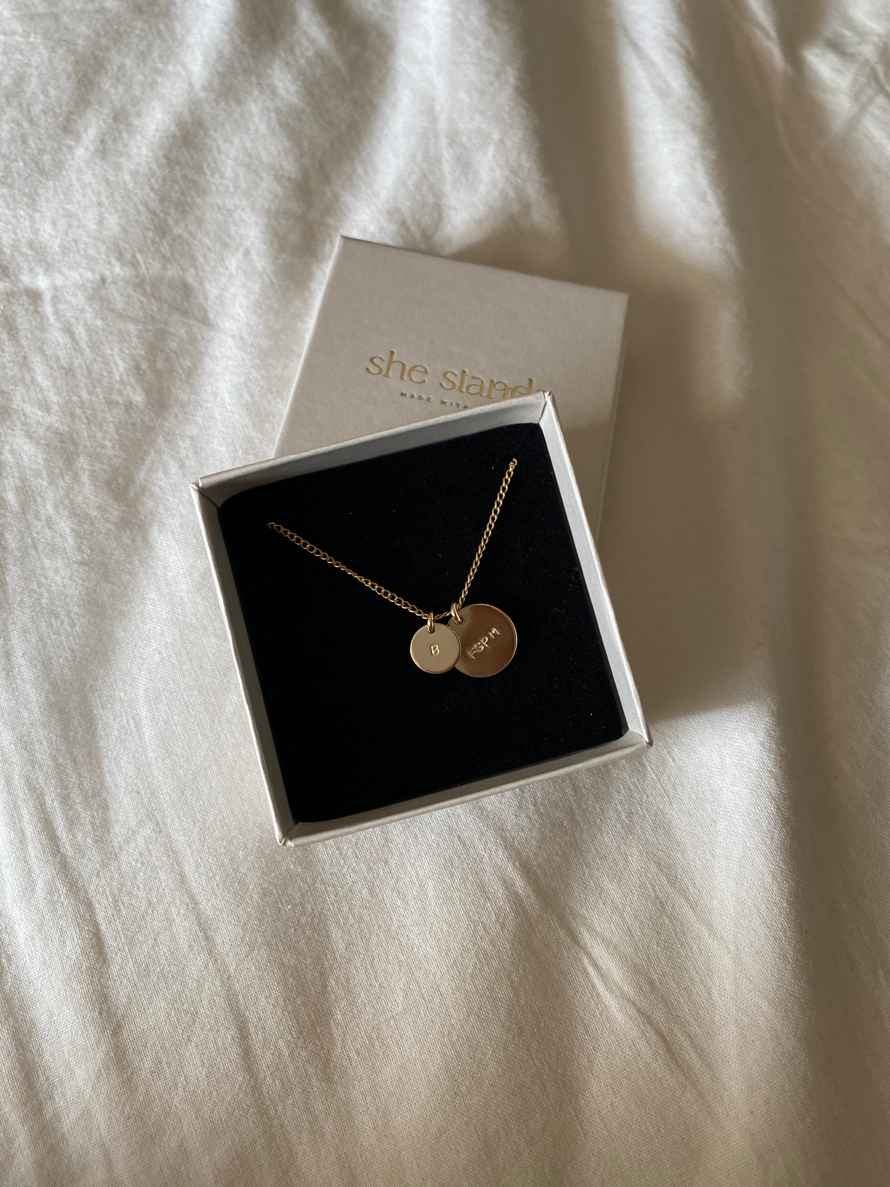 Juul ketting (dubbele bedel)